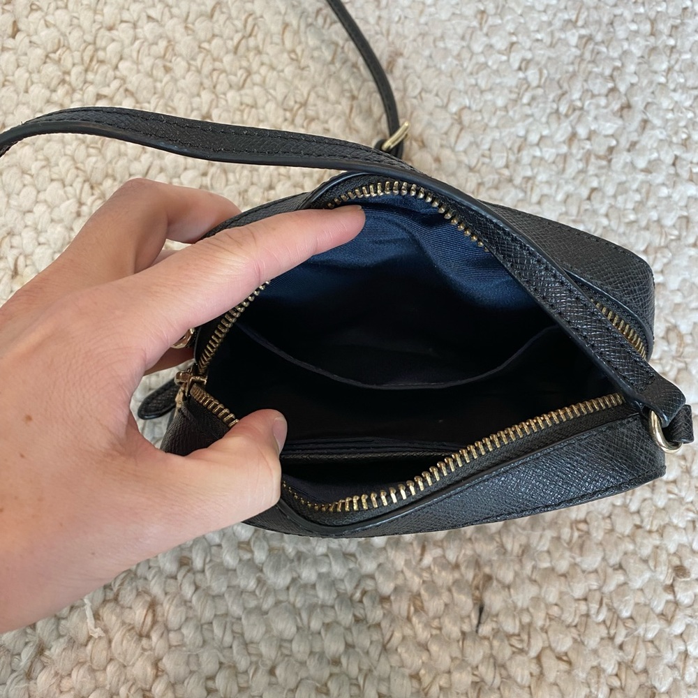 Cole Haan black leather small crossbody with adjustable strap - Picture 2 of 4